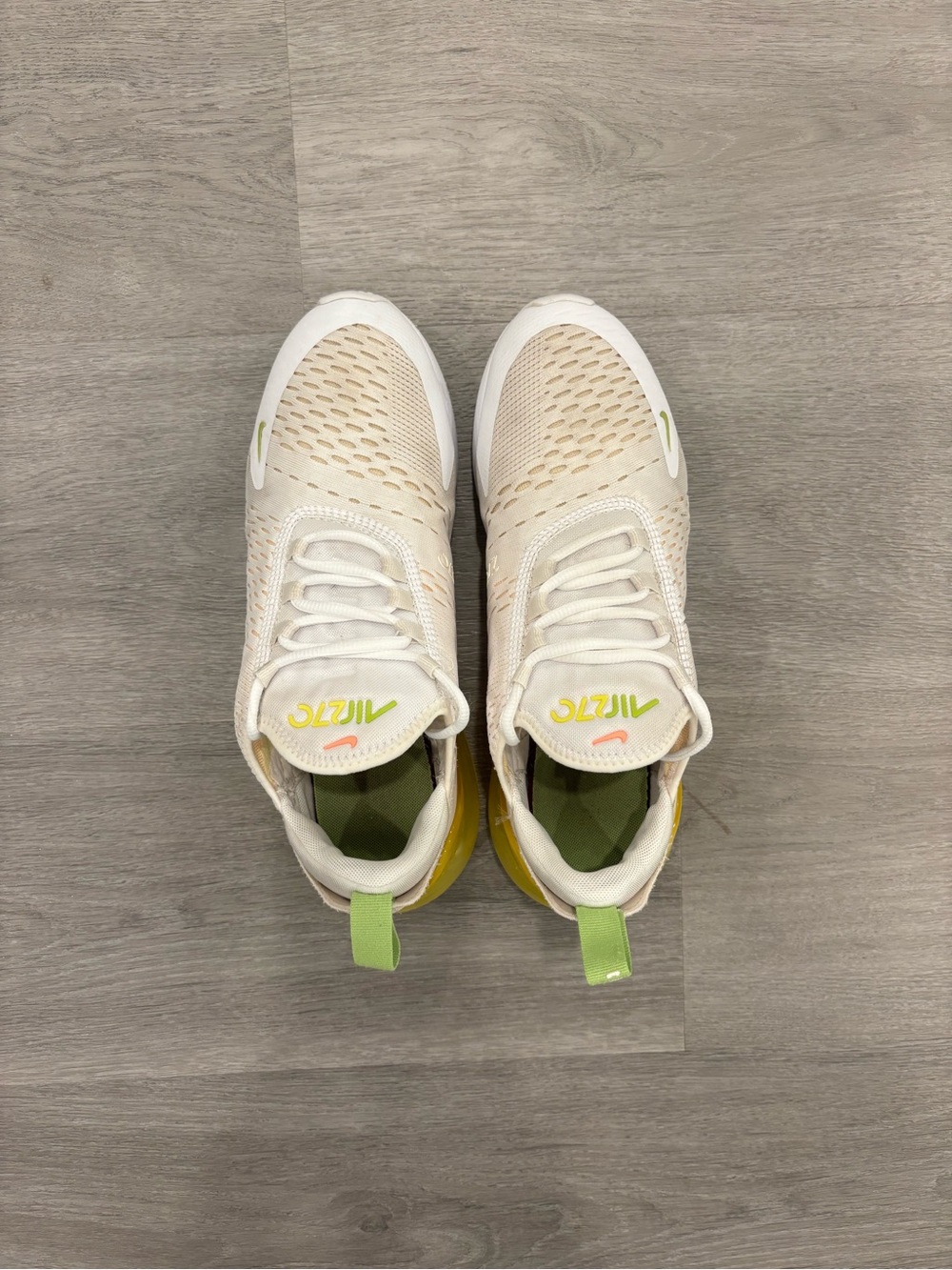LIMITED EDITION Nike Women Air Max 270 8.5